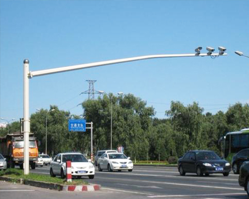 比如监控杆 比如监控杆