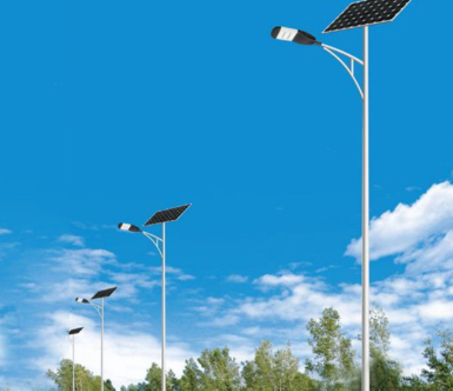 比如太阳能路灯维护时，这些细节别忽略！